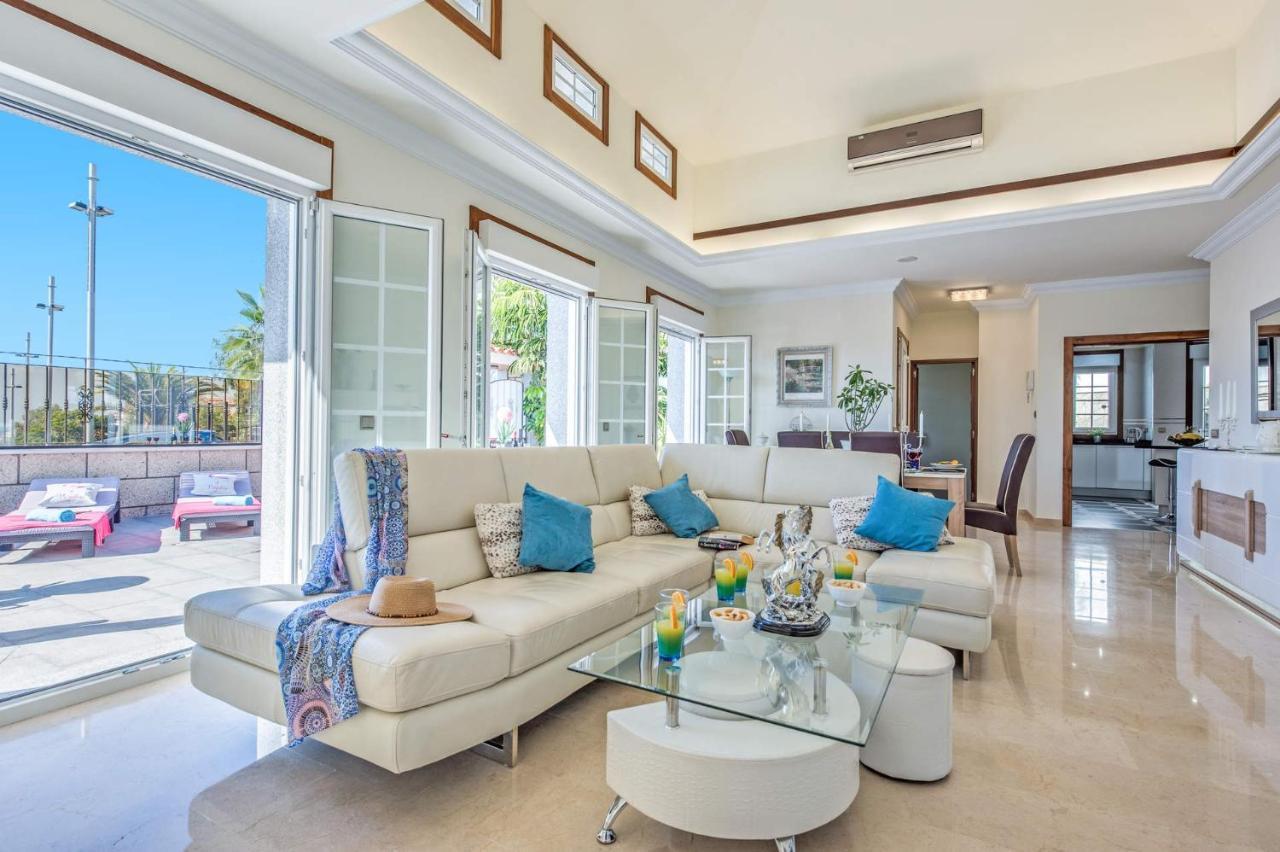 Villa Leonardo ปัวร์โตเดซานตีอาโก ภายนอก รูปภาพ